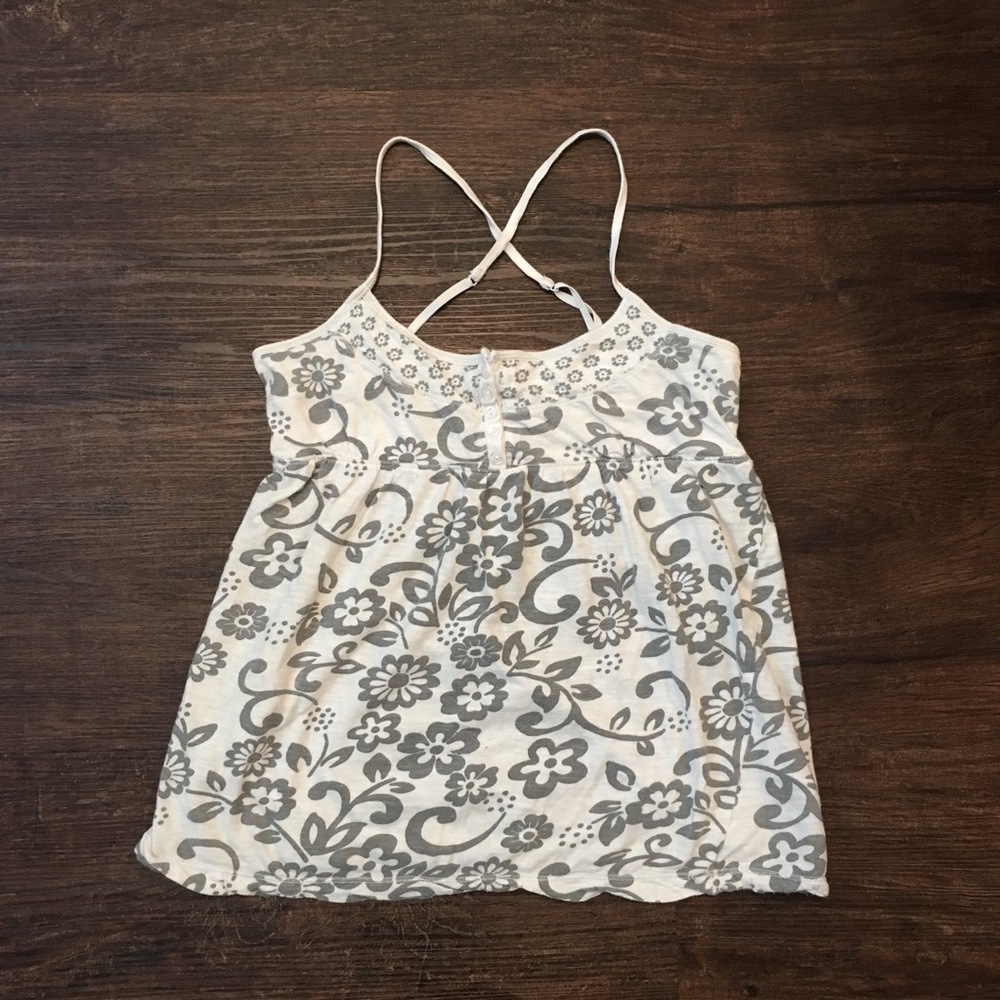 4 for $20✨ Aero Pattern Top